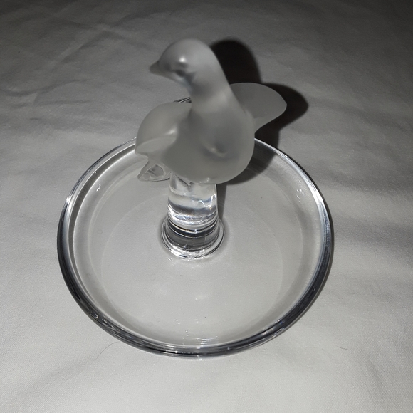 Lalique Accessories - Lalique Authentic Crystal bird ring holder